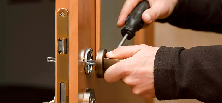 Semi Truck Locksmith Marshfield